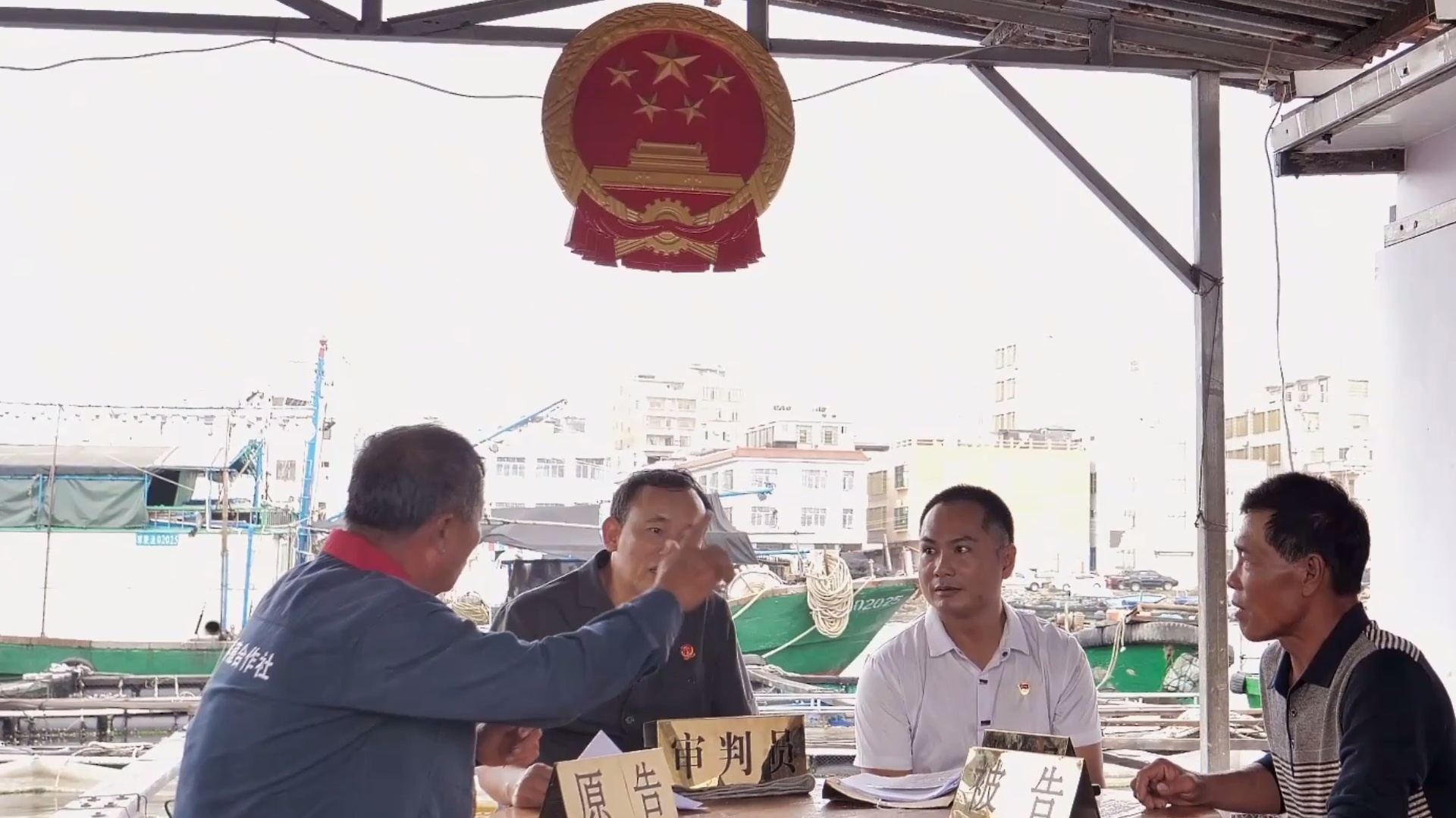 当法官还要骑马、开船、赶大集?公平正义这样抵达 当法官还要骑马、开船、赶大集?公平正义这样抵达