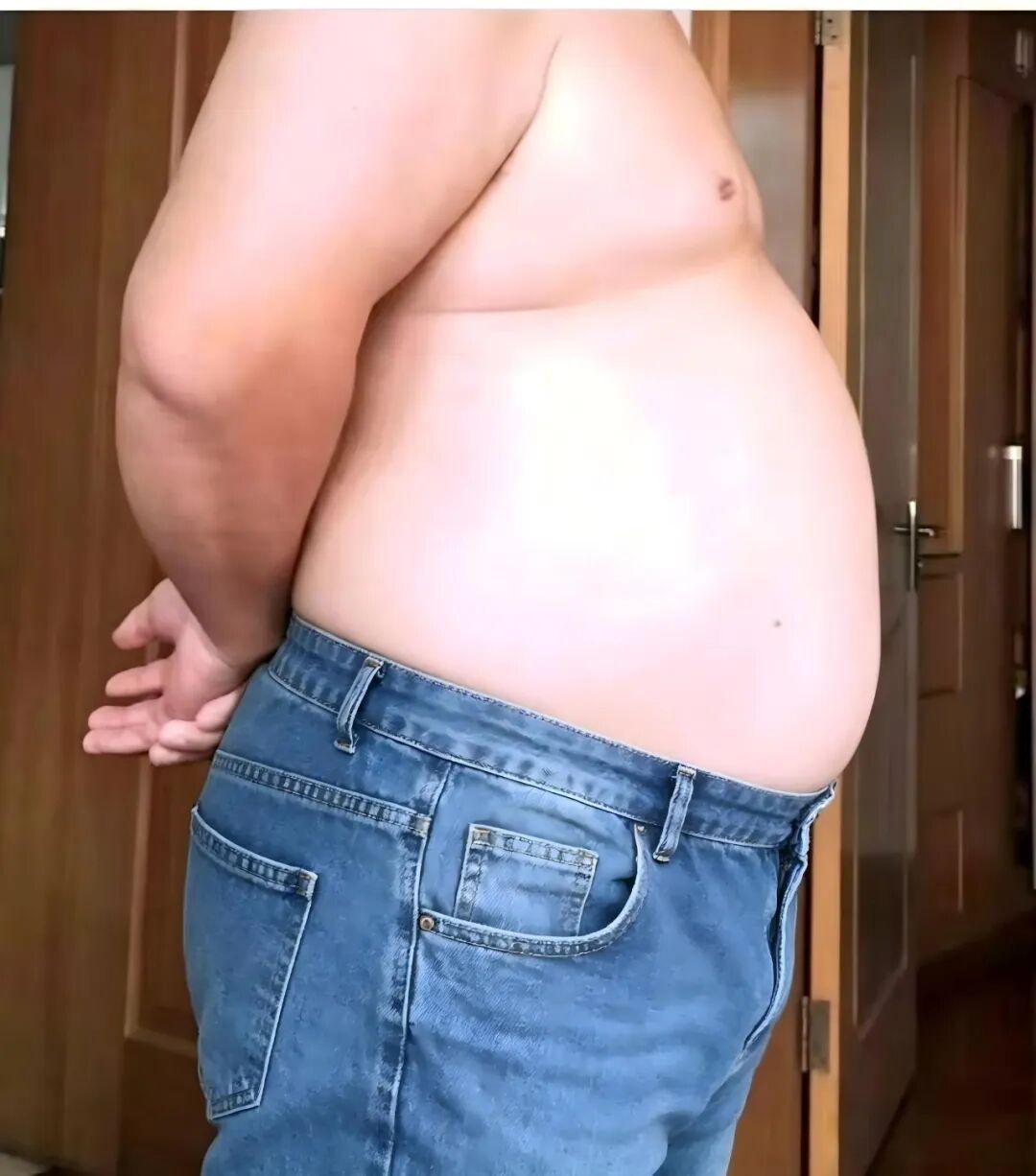暑假一个月狂飙20斤!16岁男孩确诊脂肪肝,妈妈懊悔:“能吃是福”害了他 暑假一个月狂飙20斤!16岁男孩确诊脂肪肝,妈妈懊悔:“能吃是福”害了他