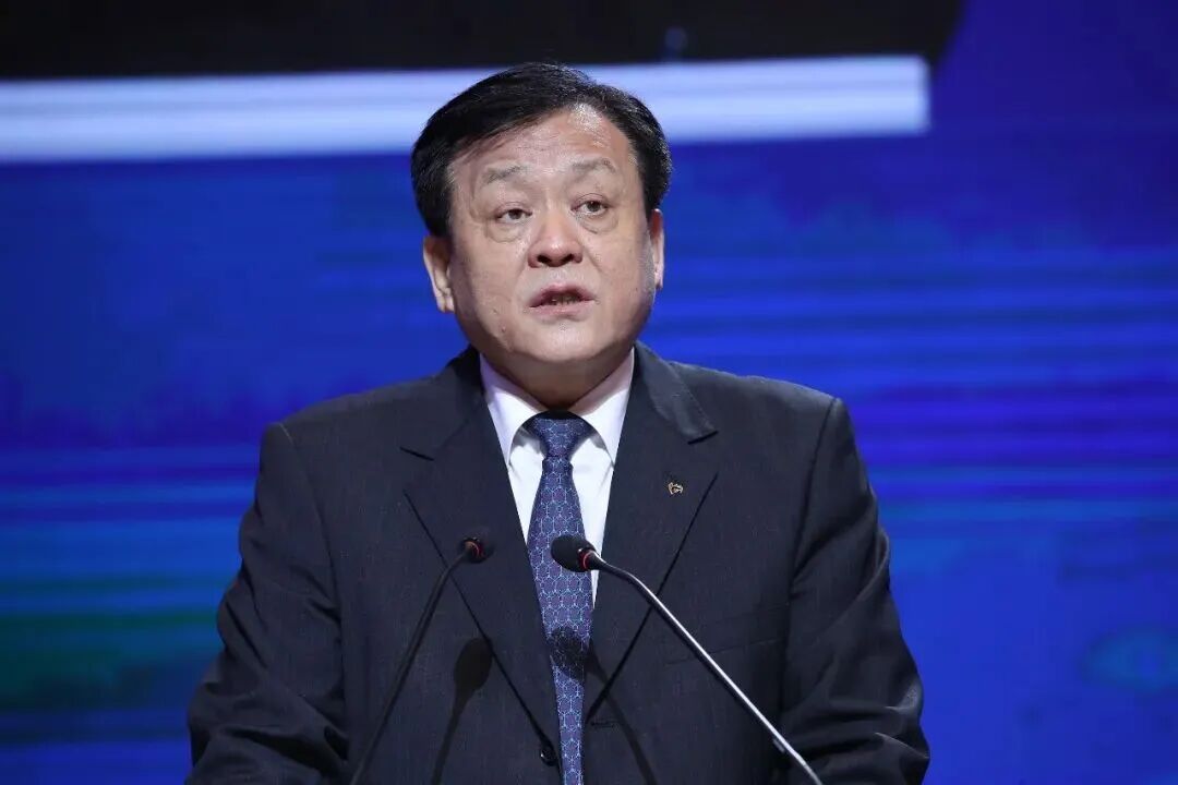 交通银行原副行长侯维栋被公诉,曾被批搞迷信活动,非法收受巨额财物 交通银行原副行长侯维栋被公诉,曾被批搞迷信活动,非法收受巨额财物