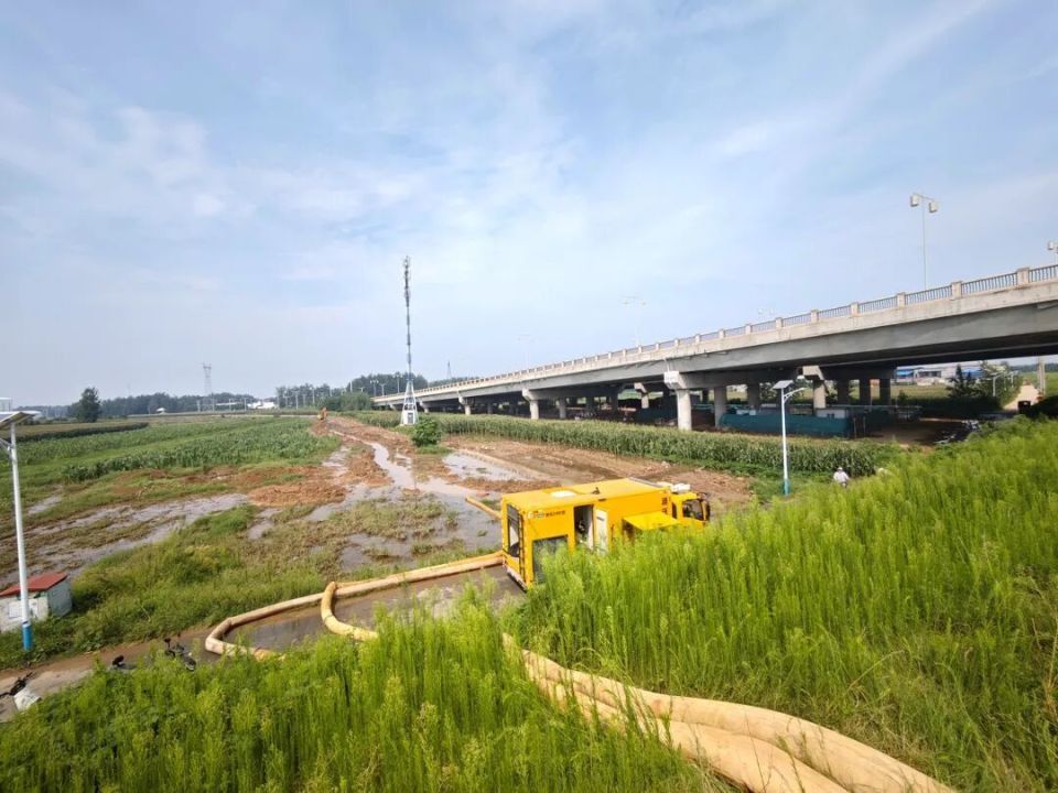 星夜驰援！“排涝湘军”千里奔赴河南周口抢险