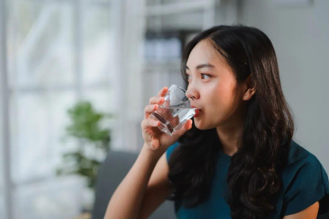 减肥不只看数字!7个信号证明你正在变瘦 减肥不只看数字!7个信号证明你正在变瘦