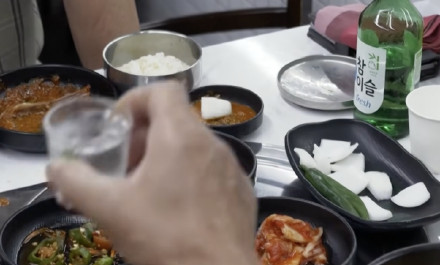 倒计时!韩国吃狗肉禁令明年2月生效 倒计时!韩国吃狗肉禁令明年2月生效