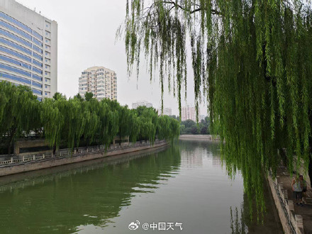 未来三天北京多分散性雷阵雨 气温较高体感闷热 未来三天北京多分散性雷阵雨 气温较高体感闷热