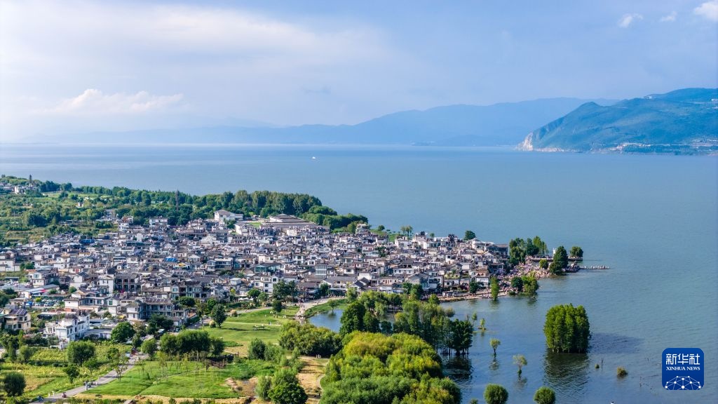 苍山洱海间 骑行正当时