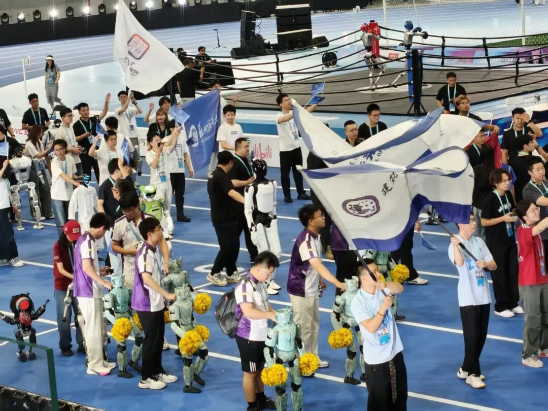 史诗级同框、破纪录……2026世界人形机器人运动会太夯了 史诗级同框、破纪录……2026世界人形机器人运动会太夯了