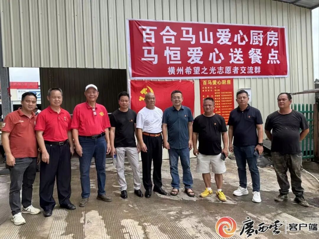 那个洪灾中送出10万份盒饭的好人，生命永远定格在了43岁