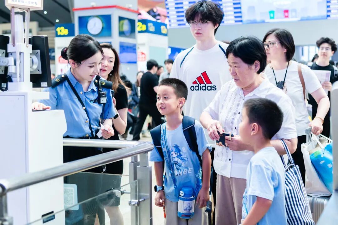 儿童是否能单独乘火车出行?铁路官方解答 儿童是否能单独乘火车出行?铁路官方解答
