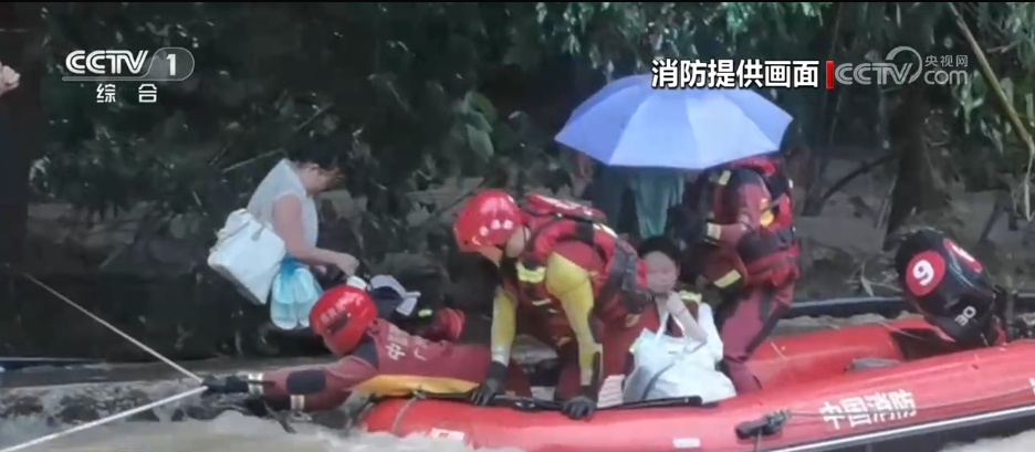 直击防汛一线:多台风来势汹汹 各方力量协同联动保安全保畅通保民生 直击防汛一线:多台风来势汹汹 各方力量协同联动保安全保畅通保民生