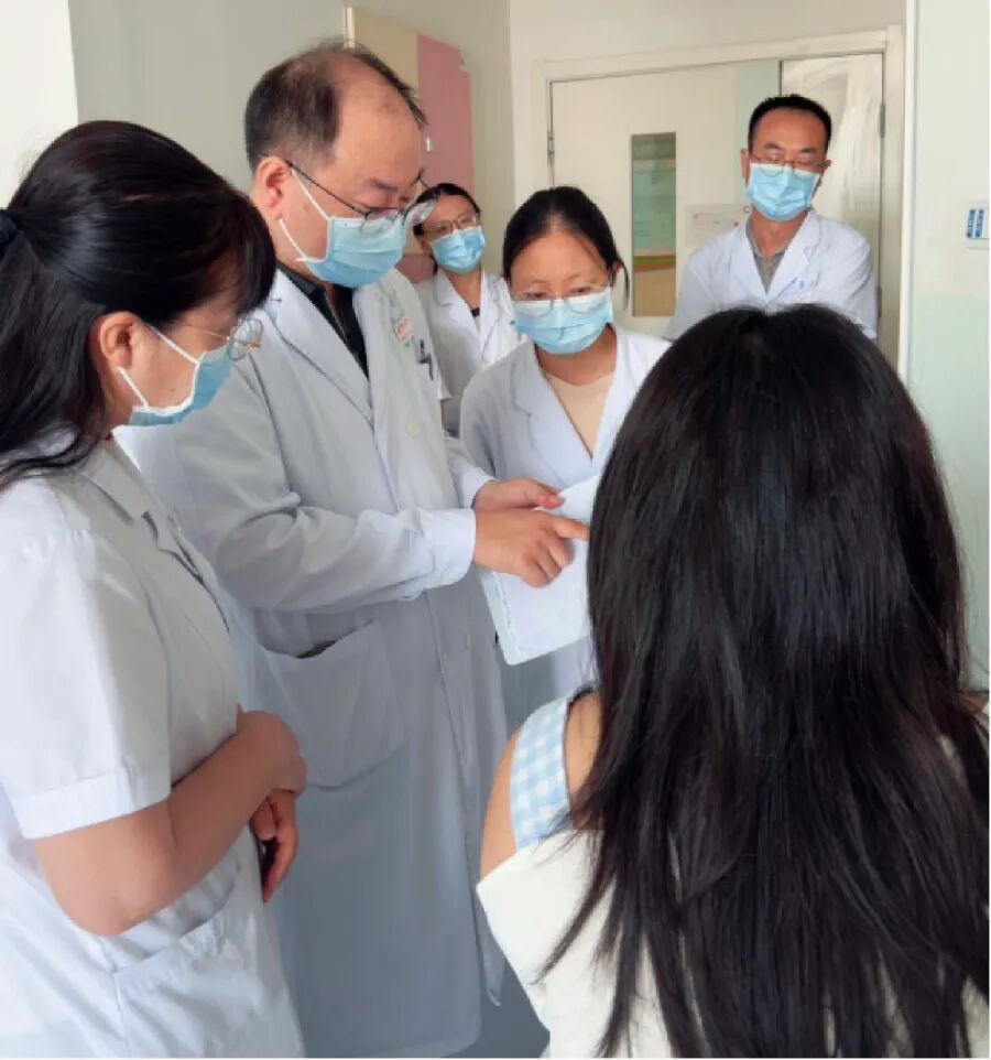 河南13岁女孩体重178斤，查出两种“老年病”，医生：都是吃出来的，属于单纯性肥胖