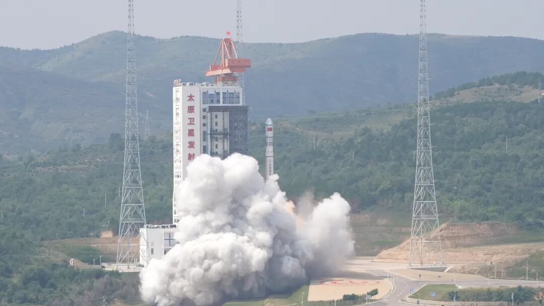 “一箭七星”，发射成功！包含一颗泰国卫星