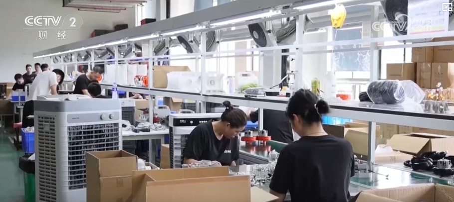 出海订单火爆 中国企业把智能宠物设备从“高科技产品”变成“高性价比消费电子”