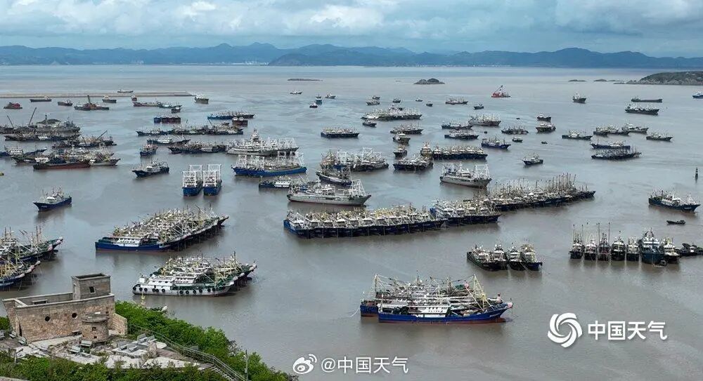 台风“沙德尔”将进入24小时警戒线，预计27日夜间至28日上午在浙江象山到福建福清一带沿海登陆