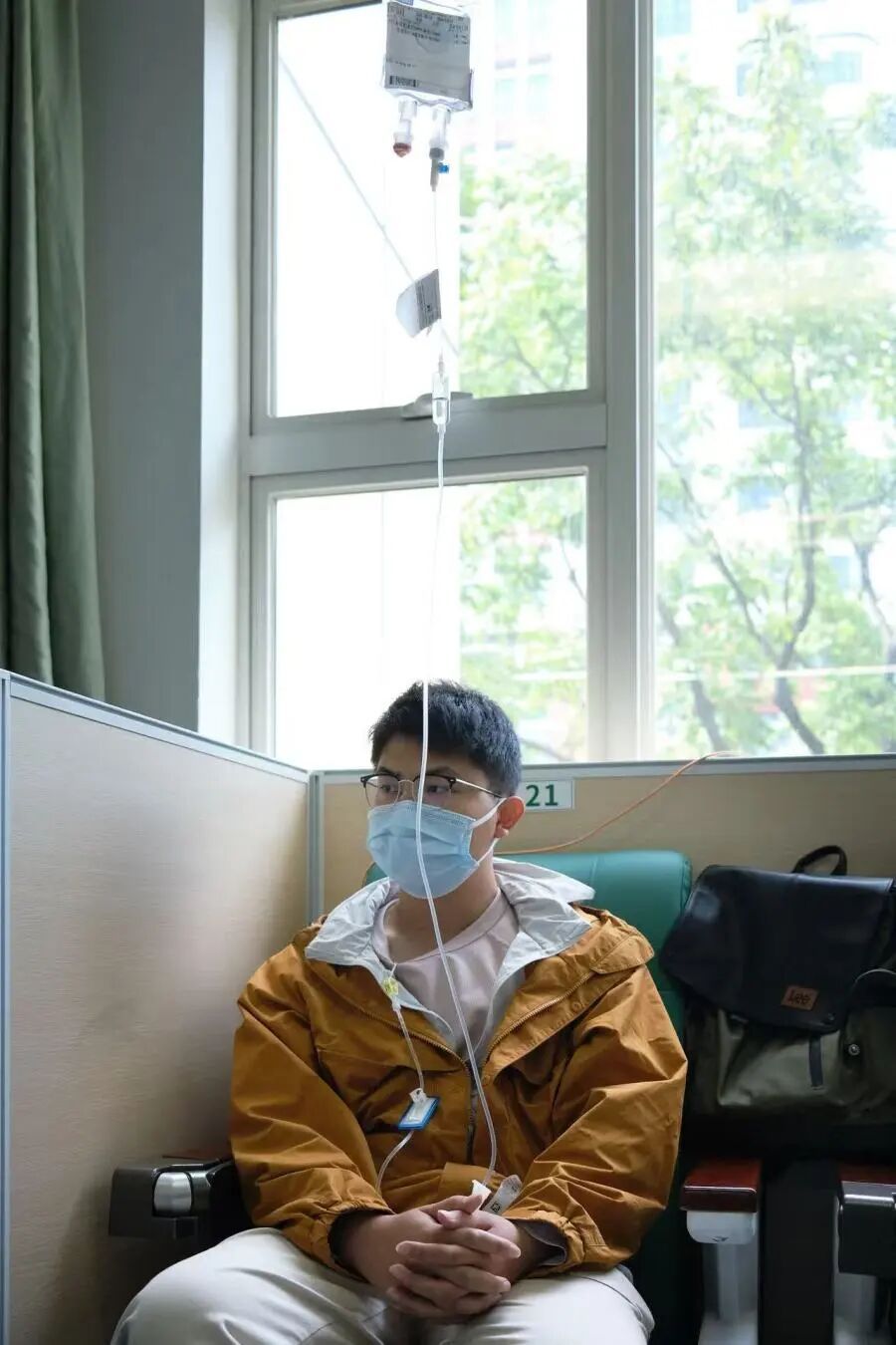 大山里走出来的24岁博士研究生,胃癌晚期,化疗25次,本人回应 大山里走出来的24岁博士研究生,胃癌晚期,化疗25次,本人回应