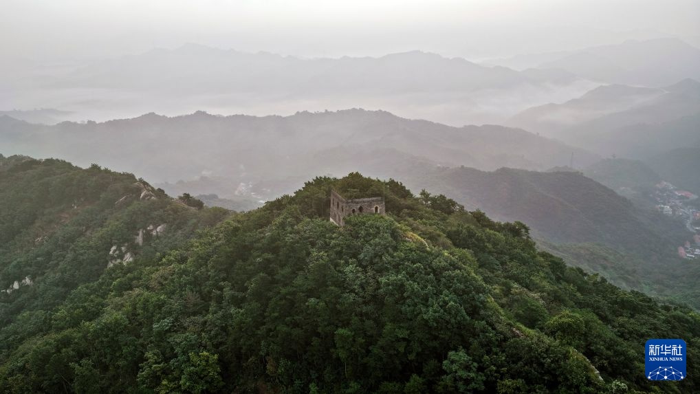 河北遵化：云雾长城 &nbsp;晨景如画