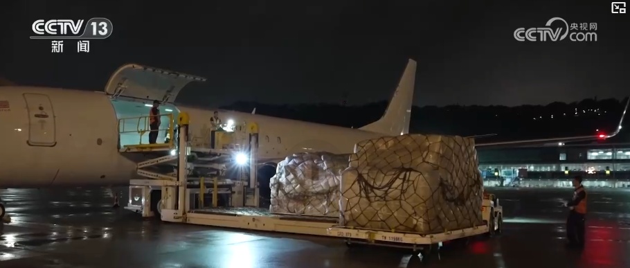 澳门国际机场横琴前置货站航空打板“先行先试”业务落地