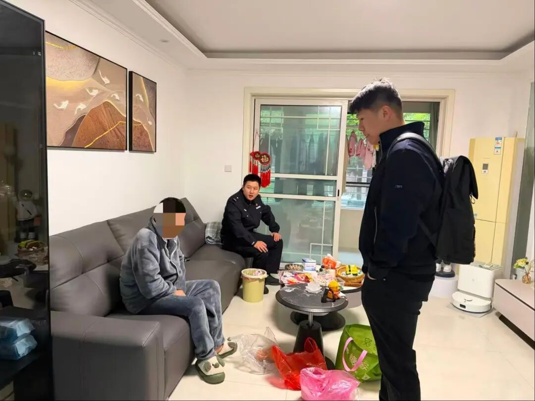 涉案近200亿元,上海警方侦破特大跨境非法经营地下钱庄案,抓获犯罪嫌疑人19名 涉案近200亿元,上海警方侦破特大跨境非法经营地下钱庄案,抓获犯罪嫌疑人19名