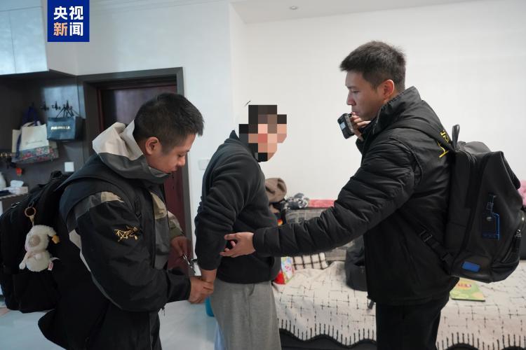 利用虚拟货币跨境汇兑 上海警方破获两起地下钱庄案 利用虚拟货币跨境汇兑 上海警方破获两起地下钱庄案
