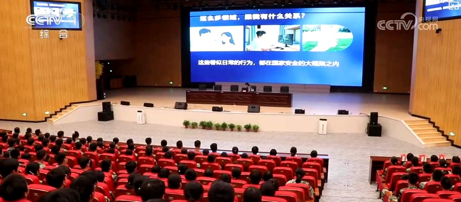 新学期临近 校园内外准备就绪全力保障新学期安全、平稳、有序开学