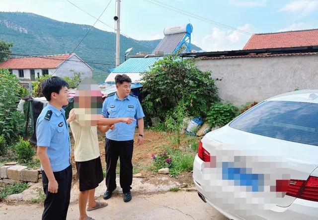 沂源一男子拉车门盗窃,被警方迅速抓获 沂源一男子拉车门盗窃,被警方迅速抓获