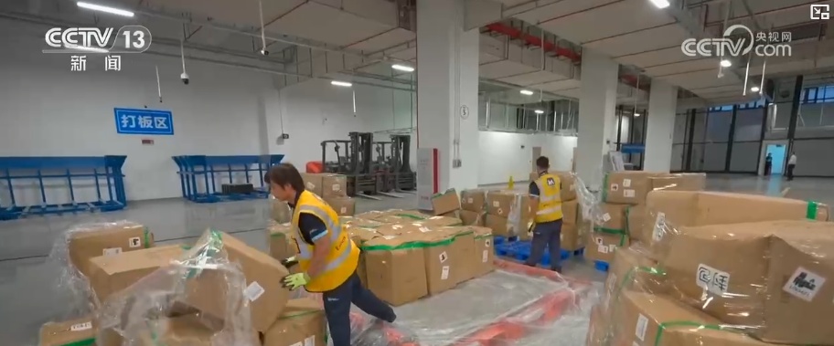 澳门国际机场横琴前置货站航空打板“先行先试”业务落地