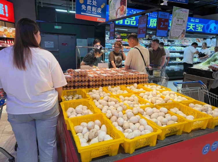从“精致穷”到“揍饭人”:年轻人开始“精打细算”过日子 从“精致穷”到“揍饭人”:年轻人开始“精打细算”过日子