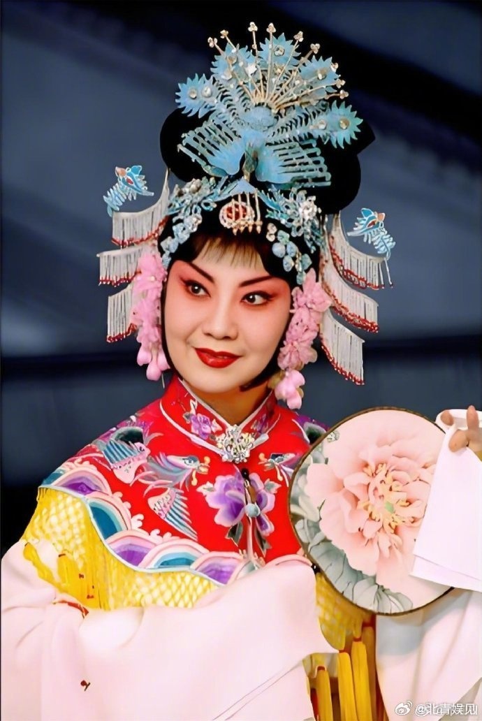 李维康去世,享年79岁;多次登上央视春晚,曾获金鹰奖最佳女主角 李维康去世,享年79岁;多次登上央视春晚,曾获金鹰奖最佳女主角