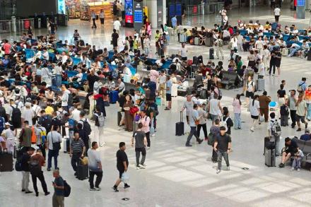 暑运返程高峰来临 重庆火车站加开北京西安等多个热门方向列车