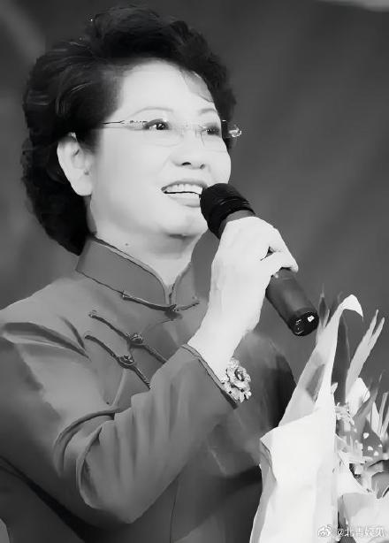 京剧表演艺术家李维康去世 享年79岁
