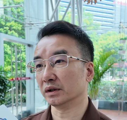 “穿瑜伽裤不行,要一丝不挂!”男子冒充医生招摇撞骗,索要裸照“看体态”,被行拘! “穿瑜伽裤不行,要一丝不挂!”男子冒充医生招摇撞骗,索要裸照“看体态”,被行拘!