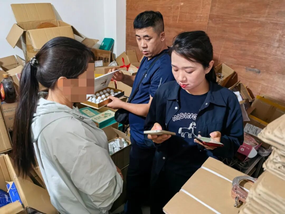 直播间叫你“爸”“妈”的人,骗了千万元!宁夏警方破获特大网络直播养老诈骗案 直播间叫你“爸”“妈”的人,骗了千万元!宁夏警方破获特大网络直播养老诈骗案