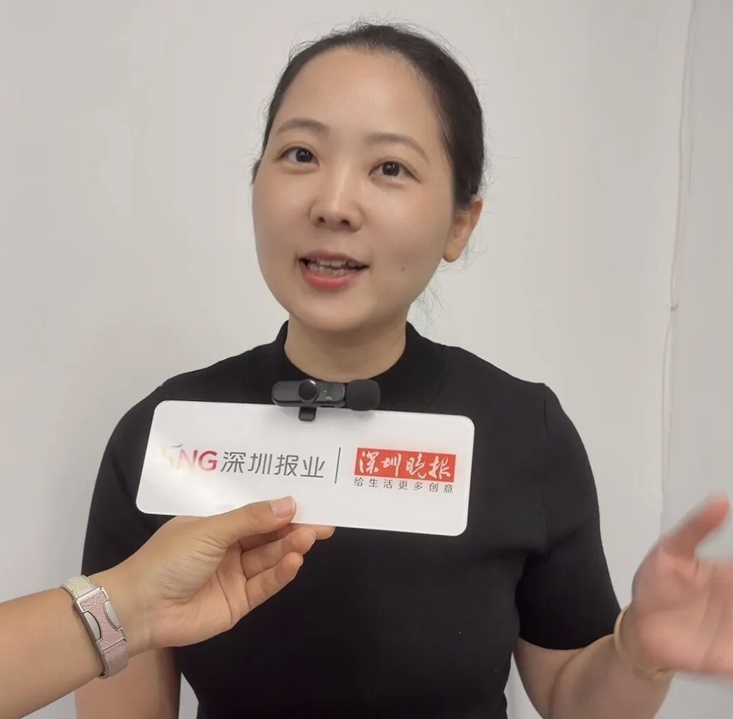 女子骑车路上捡到一金块,价值90多万元!当事人回应 女子骑车路上捡到一金块,价值90多万元!当事人回应