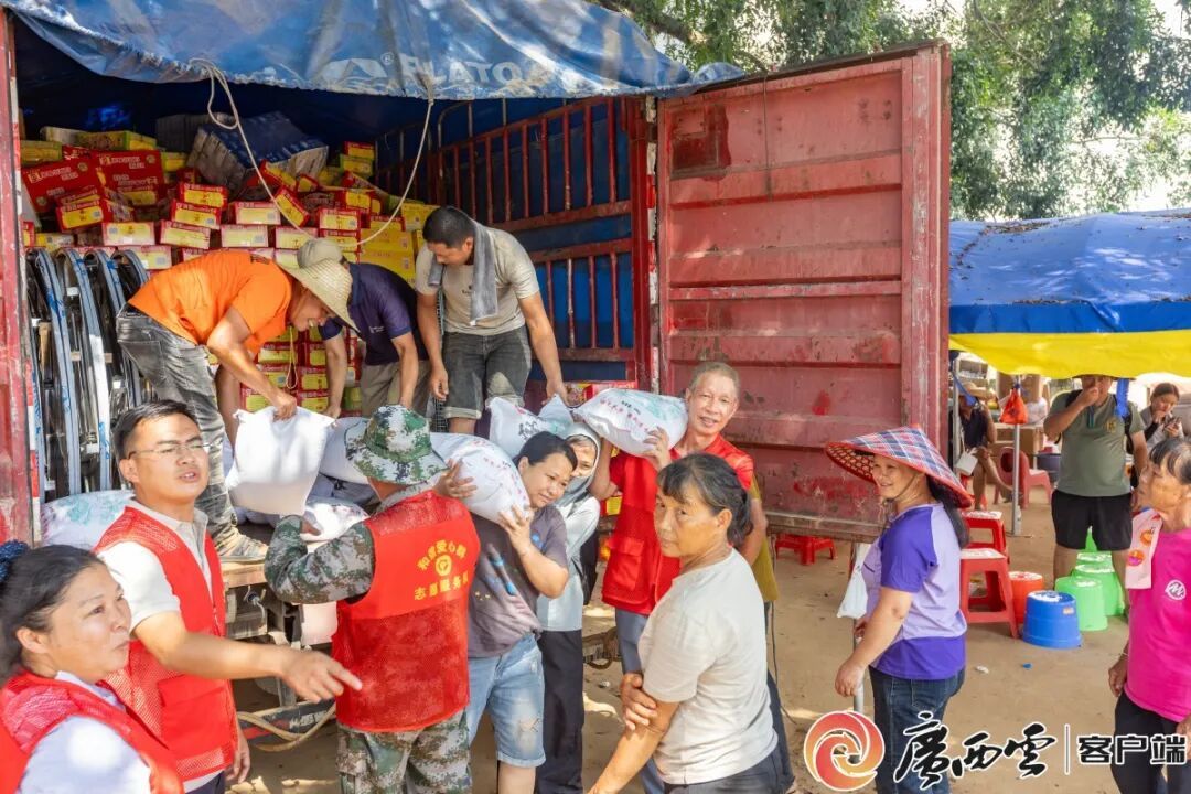 “这份情,我们一直记着!”横州村民灾后专程前往蒙山县,只为当面道一声谢 “这份情,我们一直记着!”横州村民灾后专程前往蒙山县,只为当面道一声谢
