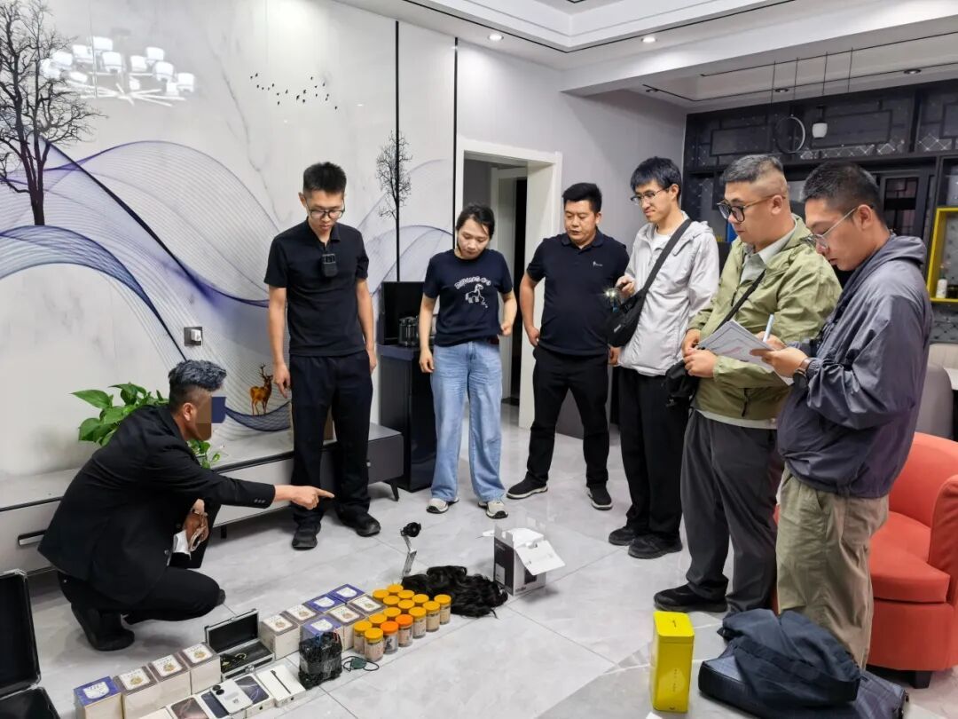 直播间叫你“爸”“妈”的人,骗了千万元!宁夏警方破获特大网络直播养老诈骗案 直播间叫你“爸”“妈”的人,骗了千万元!宁夏警方破获特大网络直播养老诈骗案