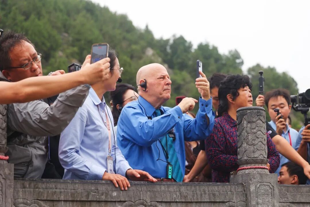 回家的“赛考斯”,在洛阳的24个动人瞬间→ 回家的“赛考斯”,在洛阳的24个动人瞬间→
