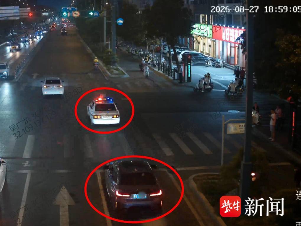 新生命降临,交警快速“闪送” 新生命降临,交警快速“闪送”