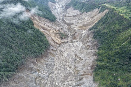 新堰塞湖自然过流基本排空 新堰塞湖自然过流基本排空