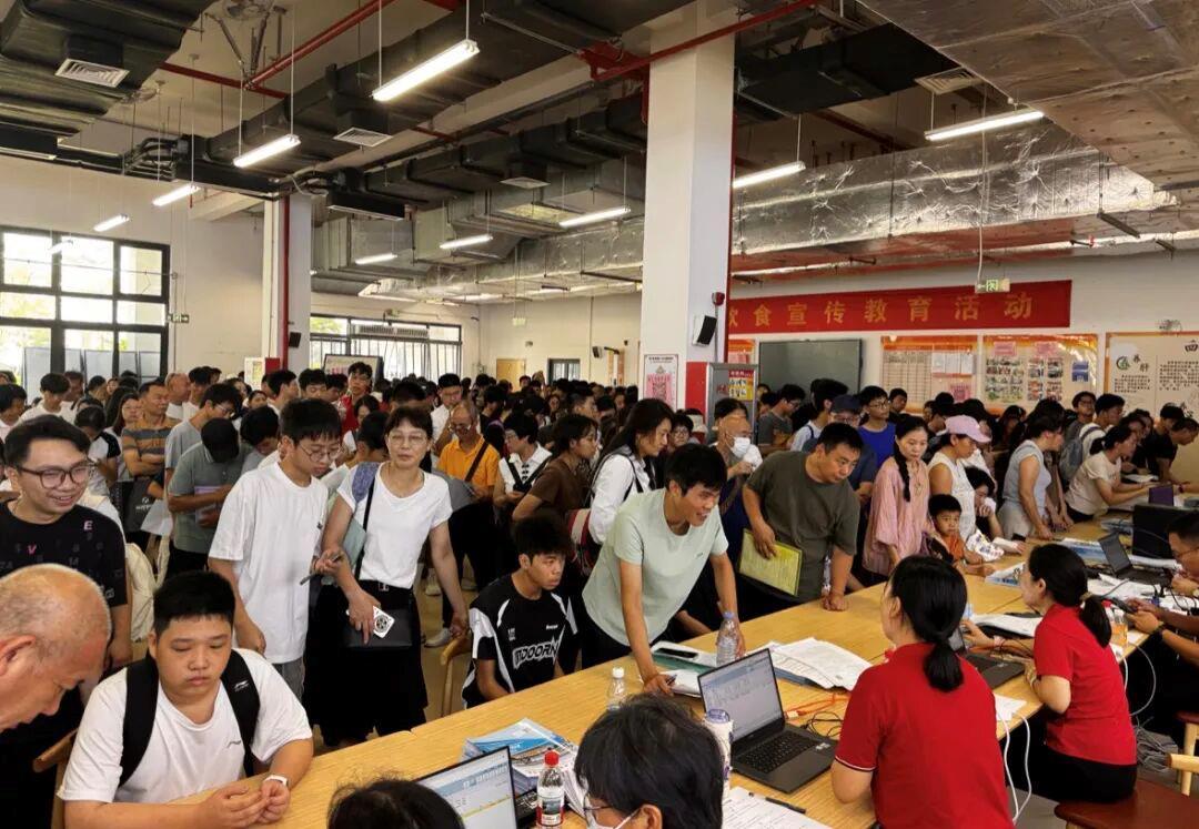 AI相关专业密集“上新”，职业教育迎来哪些“变量”？
