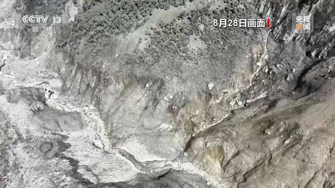 再难,也要挺进核心区!上海13名消防专家抵达吉隆:带来针对泥石流研发的高新装备,如何投入救援? 再难,也要挺进核心区!上海13名消防专家抵达吉隆:带来针对泥石流研发的高新装备,如何投入救援?