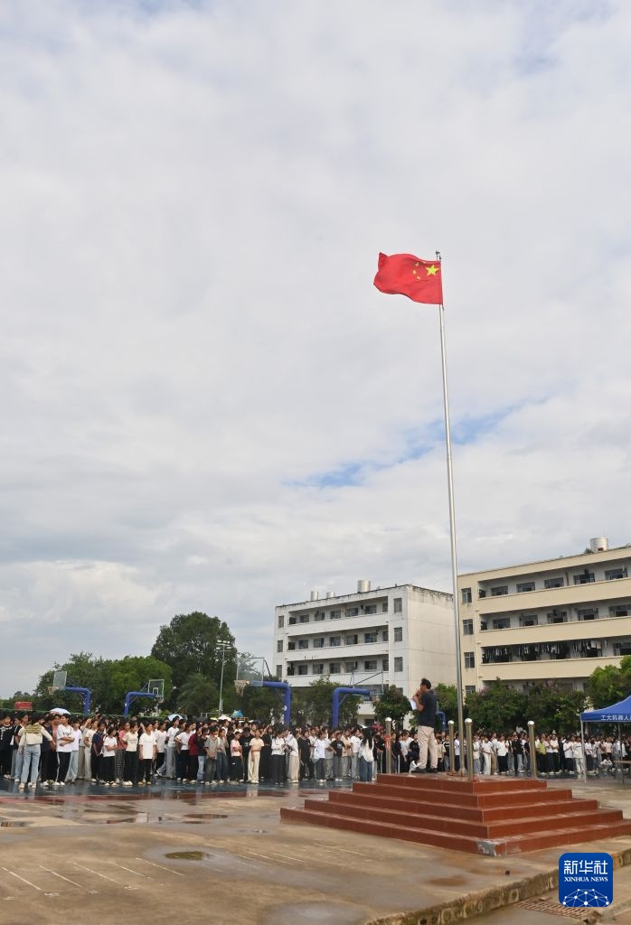 广西横州洪涝灾害受灾学校如期开学 广西横州洪涝灾害受灾学校如期开学