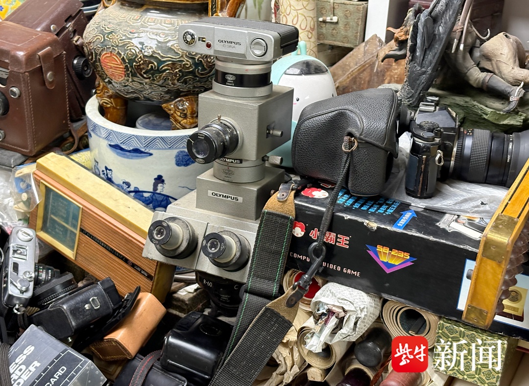 王源“捡漏”300元CCD带火南京30年老店,老板:起初没认出,20余台相机一天售罄 王源“捡漏”300元CCD带火南京30年老店,老板:起初没认出,20余台相机一天售罄