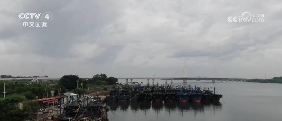 “沙德尔”余威影响南方局地有特大暴雨 各地多措并举筑牢安全防线