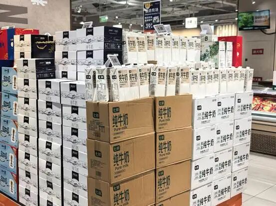 去超市买东西,你还只盯着“老牌”产品吗? 去超市买东西,你还只盯着“老牌”产品吗?