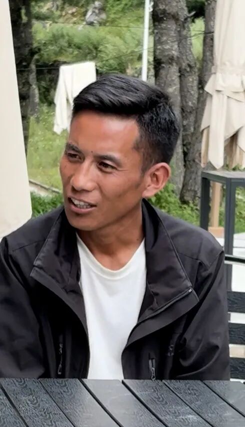 亲人在吉隆泥石流灾害中失联!村支书边巴:我也想哭,但是哭没有用 亲人在吉隆泥石流灾害中失联!村支书边巴:我也想哭,但是哭没有用