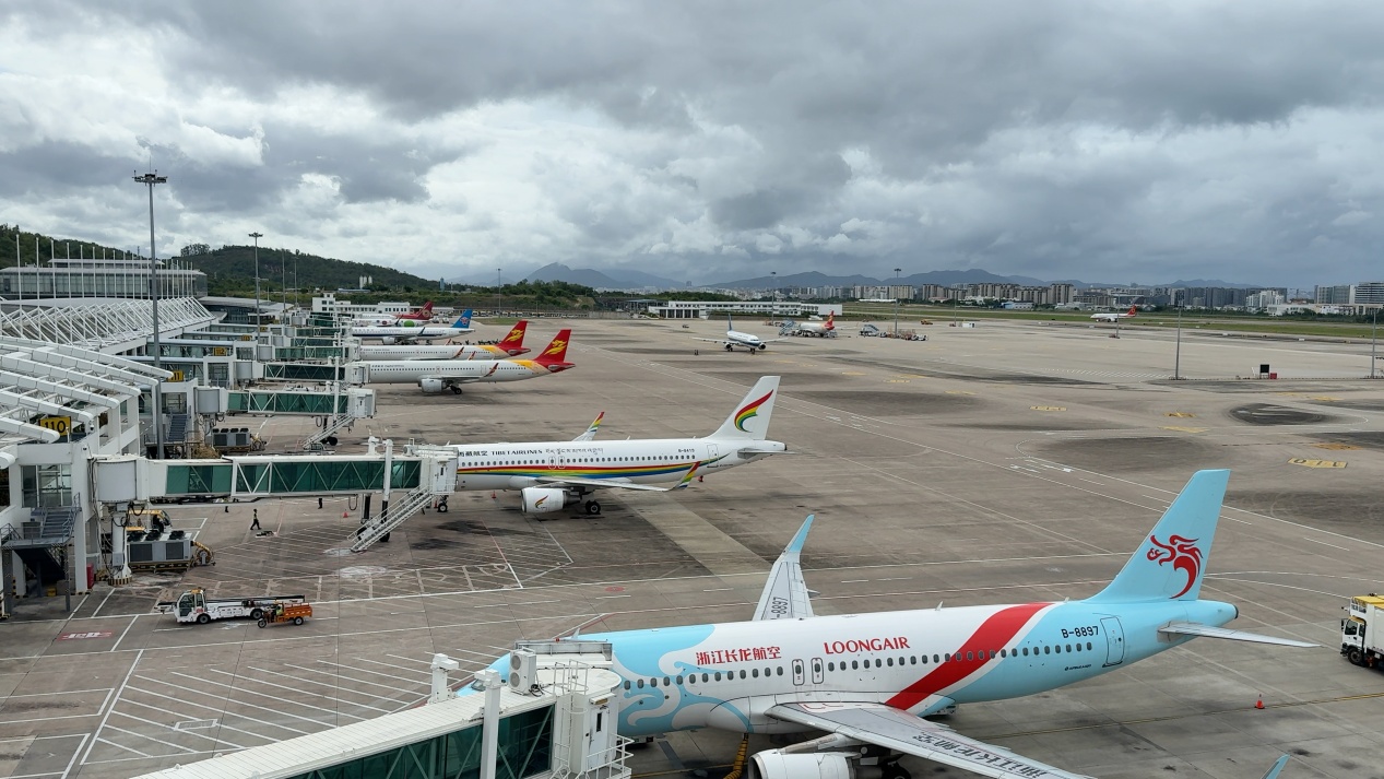暑运收官 海南岛内三大机场运送旅客870万人次