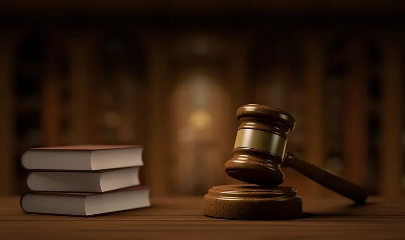 男子持刀入室盗窃,还在网上直播犯罪过程 男子持刀入室盗窃,还在网上直播犯罪过程