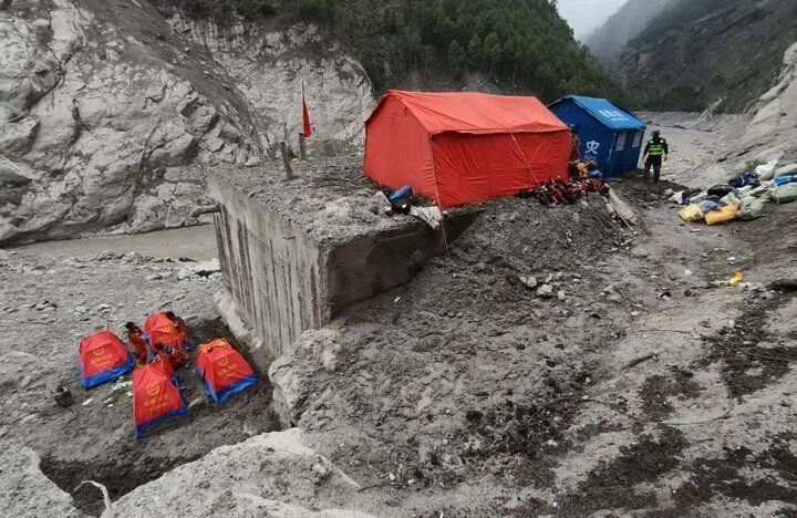 吉隆口岸泥石流灾害核心区一线见闻 吉隆口岸泥石流灾害核心区一线见闻