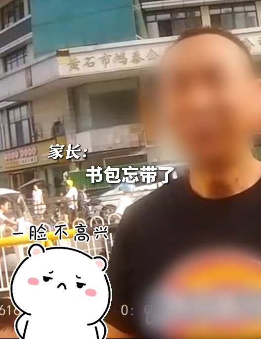 新警和新生当“同事”的5分钟里,谁也不敢动网友:憋笑看完 新警和新生当“同事”的5分钟里,谁也不敢动网友:憋笑看完