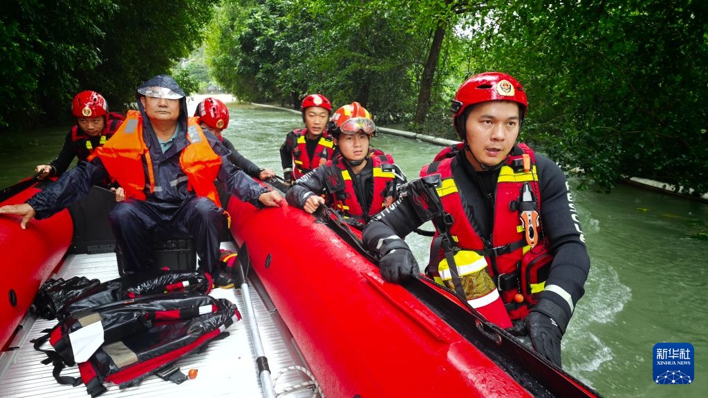 受台风“沙德尔”等因素影响 强降雨袭击福建多地 受台风“沙德尔”等因素影响 强降雨袭击福建多地
