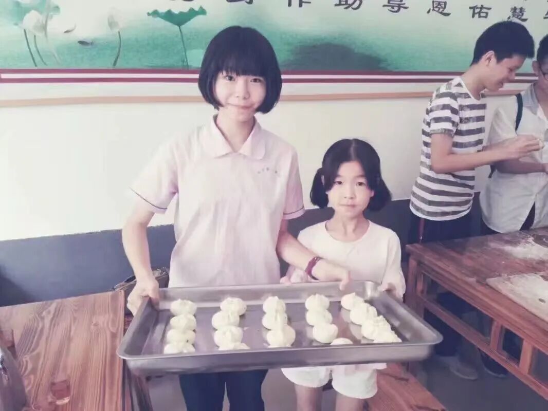 太飒了！二等功臣姐姐，接妹妹报到国防科大