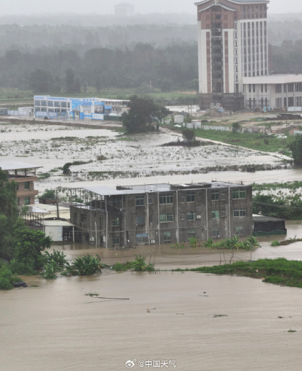 沙德尔第3次登陆地现场画面 沙德尔第3次登陆地现场画面